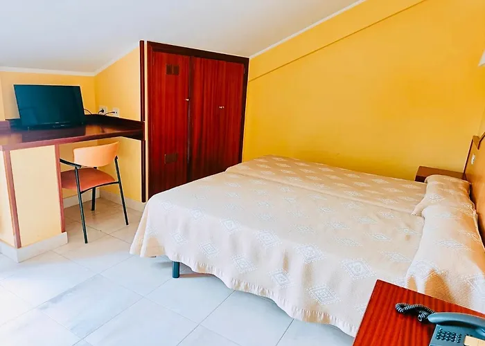 Hotel Alameda Villaviciosa (Asturias)