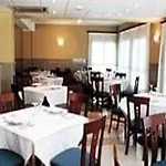 Hotell Alameda Villaviciosa (Asturias)
